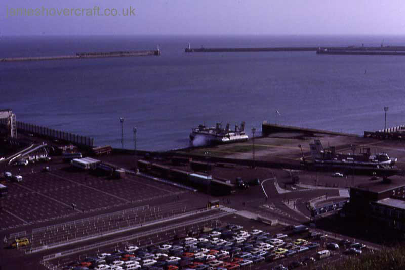 Dover Eastern Docks hoverport - Seaspeed SRN4 departing from Dover Eastern hoverport (Paul Stevens).